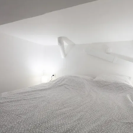Spacious Studio In Batignolles Apartment Paris
